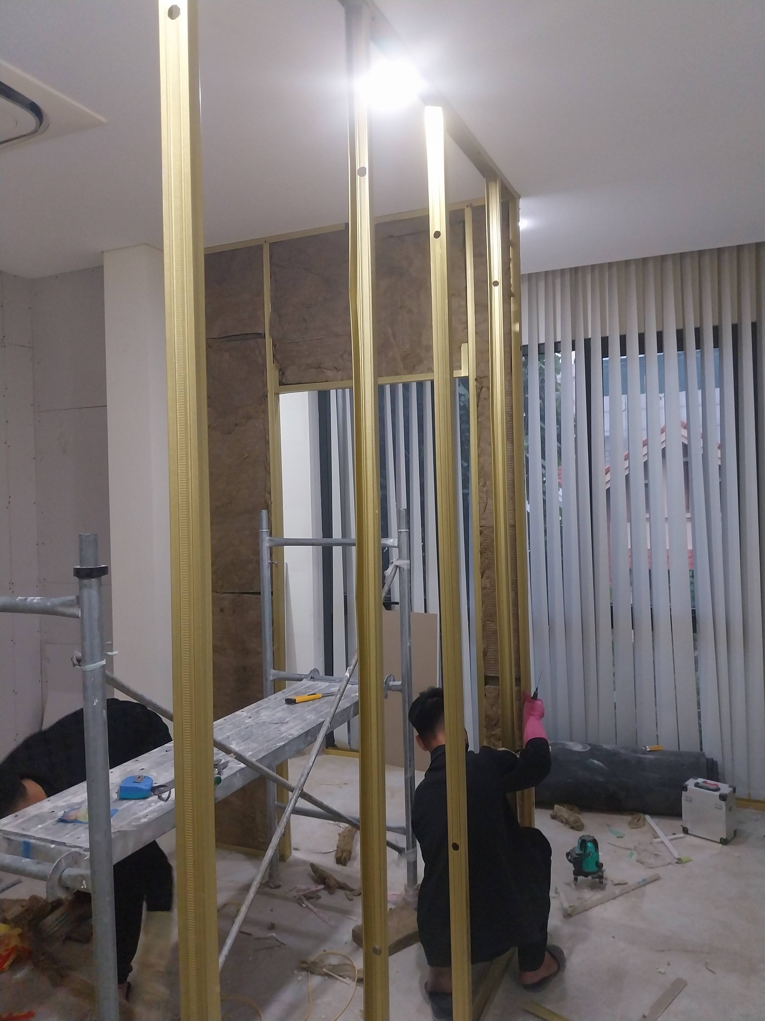 báo giá vách thạch cao cách âm - sợi khoáng